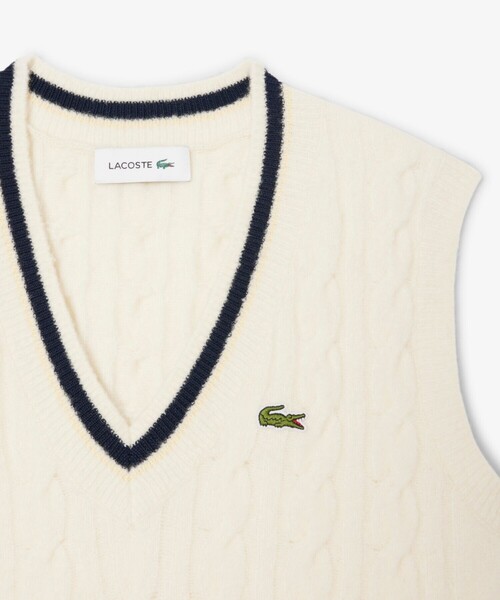 LACOSTE（ラコステ）の「ウール×ナイロン エッセンシャル チルデンニットベスト（ベスト・レディース・オフホワイト・40/38/36/34）」の5枚目の写真