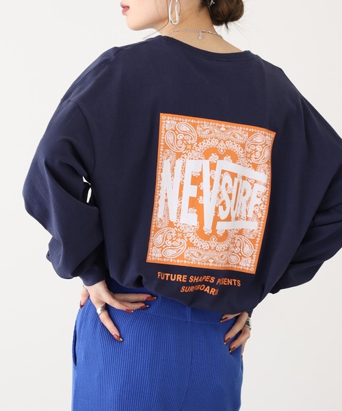 FUNALIVE（ファンアライブ）の「NEVSURF バックプリント ビッグ長袖Tシャツ unisex（Tシャツ/カットソー・メンズ・ブラック系1/ベージュ/チャコール/ネイビー/ブラック/ホワイト系1/オフホワイト/杢グレー・M/L/XL）」の9枚目の写真
