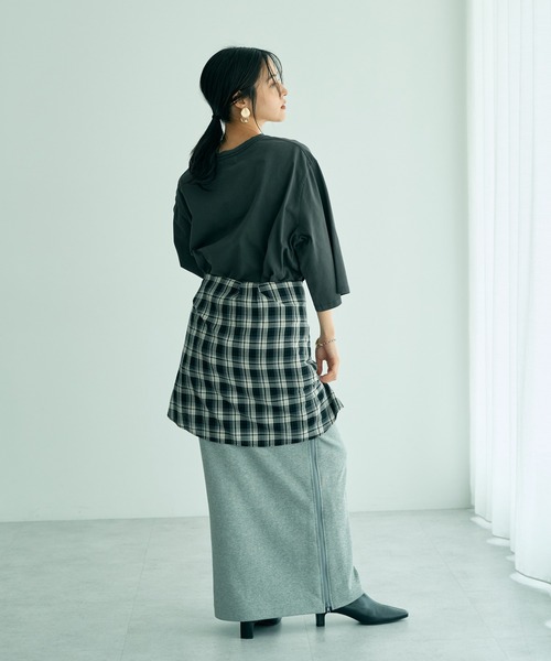 Editt by YECCA VECCA（エディットバイイェッカヴェッカ）の「ヴィンテージ風箔プリントロゴTee（Tシャツ/カットソー・レディース・ダークベージュ/グレー・FREE）」の20枚目の写真