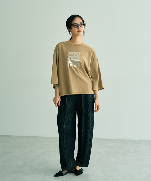 Editt by YECCA VECCA（エディットバイイェッカヴェッカ）の「ヴィンテージ風箔プリントロゴTee（Tシャツ/カットソー・レディース・ダークベージュ/グレー・FREE）」の11枚目の写真