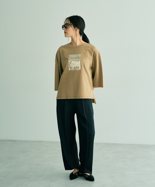 Editt by YECCA VECCA（エディットバイイェッカヴェッカ）の「ヴィンテージ風箔プリントロゴTee（Tシャツ/カットソー・レディース・ダークベージュ/グレー・FREE）」の12枚目の写真