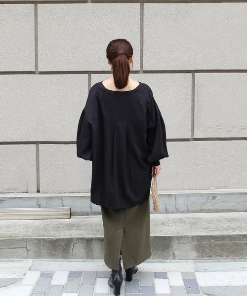 Brown&Street(ブラウンアンドストリート)の「Vネックボリュームスリーブトップス(シャツ/ブラウス・レディース・ベージュ/ブラック・FREE)」の15枚目の写真