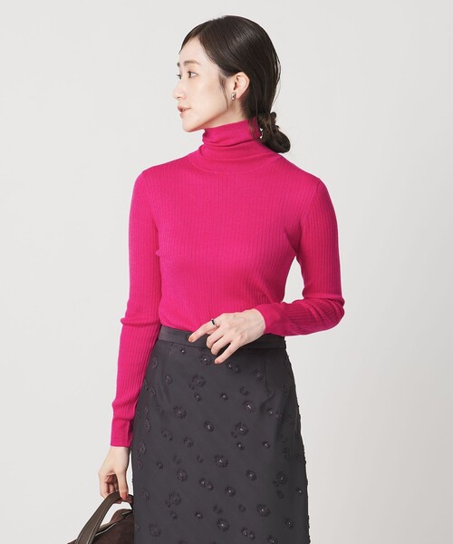 UNITED ARROWS（ユナイテッドアローズ）の「リブ タートルネック ニット（ニット/セーター・レディース・ナチュラル/グレー系/ライトピンク/ブラック/ホワイト/ピンク・FREE）」の5枚目の写真