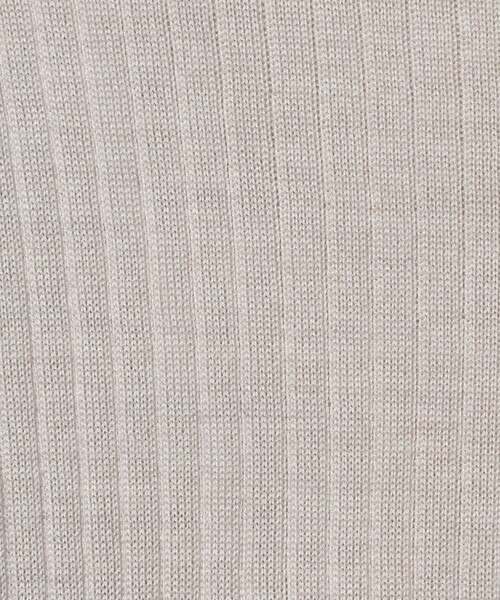 UNITED ARROWS（ユナイテッドアローズ）の「リブ タートルネック ニット（ニット/セーター・レディース・ナチュラル/グレー系/ライトピンク/ブラック/ホワイト/ピンク・FREE）」の16枚目の写真