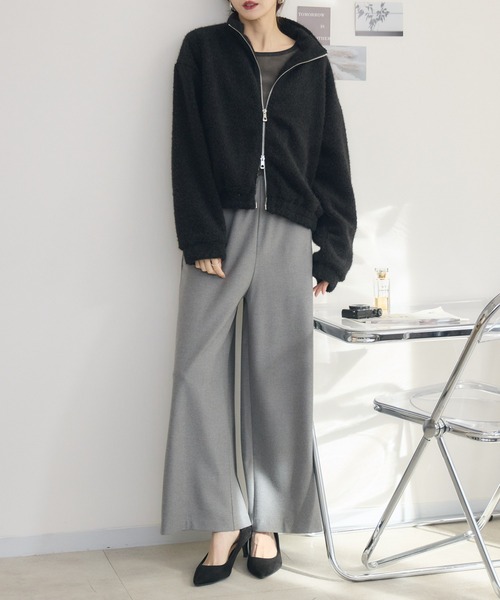 RU.TI.LE（ルチル）の「【RU.TI.LE】カットボアジップブルゾン（ブルゾン・レディース・ブラック/ベージュ・MEDIUM）」の4枚目の写真