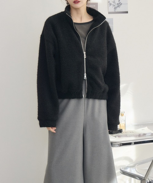 RU.TI.LE（ルチル）の「【RU.TI.LE】カットボアジップブルゾン（ブルゾン・レディース・ブラック/ベージュ・MEDIUM）」の9枚目の写真