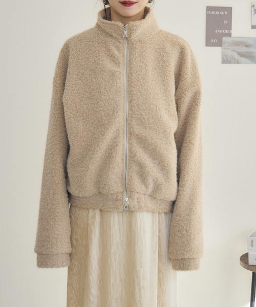 RU.TI.LE（ルチル）の「【RU.TI.LE】カットボアジップブルゾン（ブルゾン・レディース・ブラック/ベージュ・MEDIUM）」の21枚目の写真