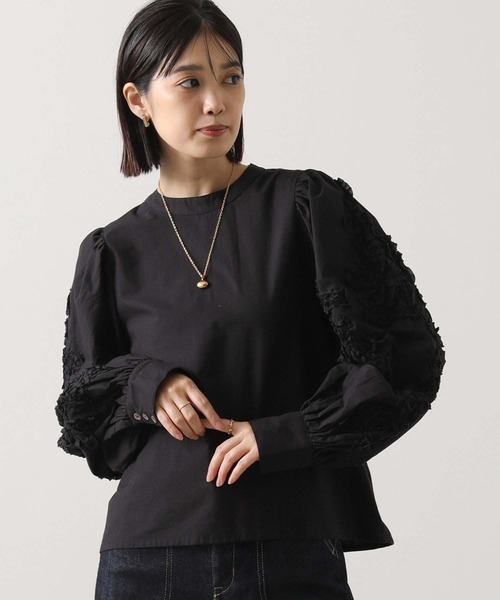 Torrazzo Donna(トラッゾドンナ)の「刺繍ボリュームスリーブブラウス(シャツ/ブラウス・レディース・ブラック・FREE)」の11枚目の写真