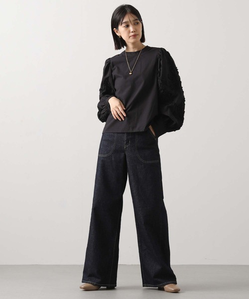 Torrazzo Donna(トラッゾドンナ)の「刺繍ボリュームスリーブブラウス(シャツ/ブラウス・レディース・ブラック・FREE)」の2枚目の写真