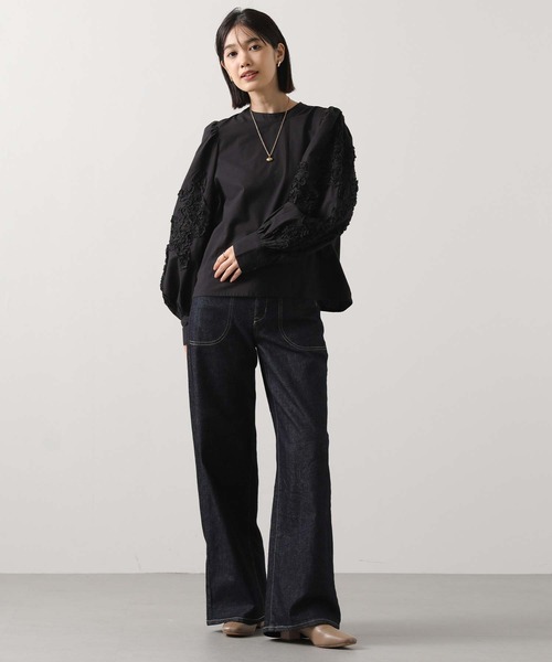 Torrazzo Donna(トラッゾドンナ)の「刺繍ボリュームスリーブブラウス(シャツ/ブラウス・レディース・ブラック・FREE)」の6枚目の写真