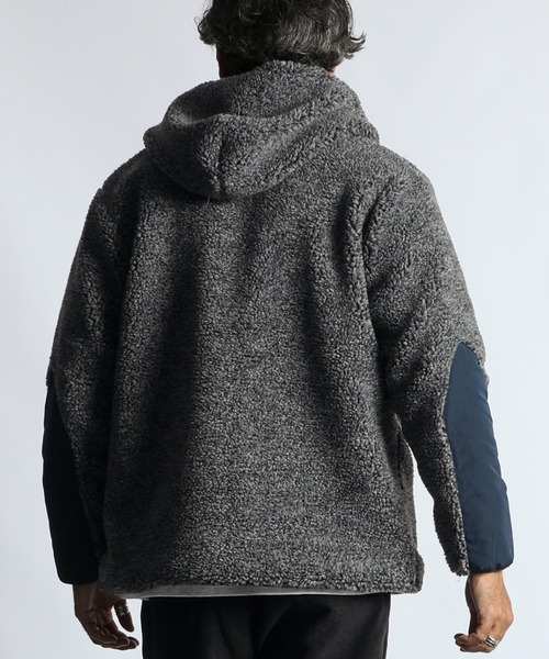 The DUFFER of ST.GEORGE（ザダファーオブセントジョージ）の「BOA FLEECE HOODIE：ボアフリースパーカー ライトアウター（その他アウター・メンズ・チャコールグレー/ブラック/ネイビー・X-LARGE/LARGE/MEDIUM/SMALL）」の11枚目の写真