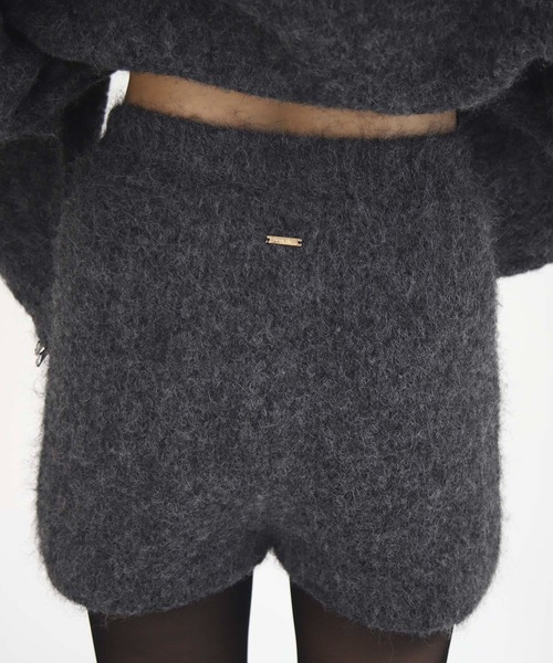 Luan（ルアン）の「【Luan】KNIT MINI PANTS/ニットミニパンツ（その他パンツ・レディース・ベージュ/グレー・1/0）」の2枚目の写真