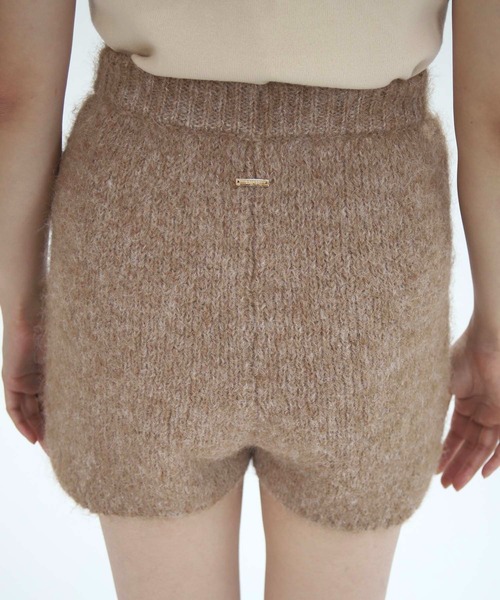Luan（ルアン）の「【Luan】KNIT MINI PANTS/ニットミニパンツ（その他パンツ・レディース・ベージュ/グレー・1/0）」の16枚目の写真