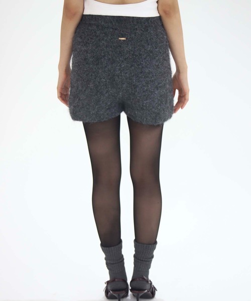 Luan（ルアン）の「【Luan】KNIT MINI PANTS/ニットミニパンツ（その他パンツ・レディース・ベージュ/グレー・1/0）」の6枚目の写真