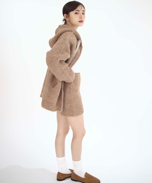 Luan（ルアン）の「【Luan】KNIT MINI PANTS/ニットミニパンツ（その他パンツ・レディース・ベージュ/グレー・1/0）」の11枚目の写真