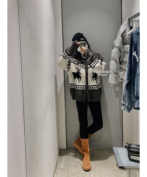 PARTIMENTO WOMEN(パルティメントウィメン)の「コウィチャン ニットジップアップカーディガン_チャコールグレー(カーディガン/ボレロ・レディース・その他・ONE SIZE)」の3枚目の写真