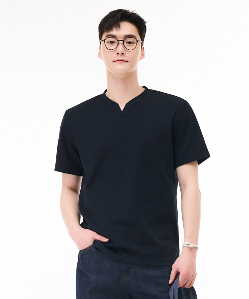 CHASECULT(チェイスカルト)の「メンズネックバリエーション半袖Tシャツ - グリーン(Tシャツ/カットソー・メンズ・ブルー・100/110/95/105)」の1枚目の写真