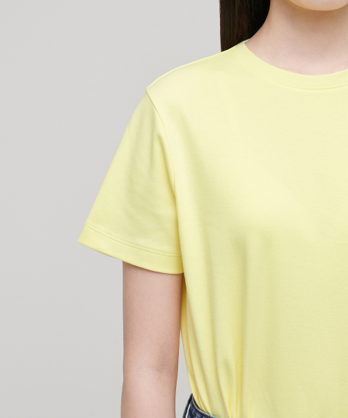 MUSINSA STANDARD WOMAN（ムシンサスタンダードウーマン）の「ウィメンズベーシッククルーネックTシャツ[レモン]（Tシャツ/カットソー・レディース・その他・SMALL/MEDIUM/X-SMALL/LARGE）」の6枚目の写真