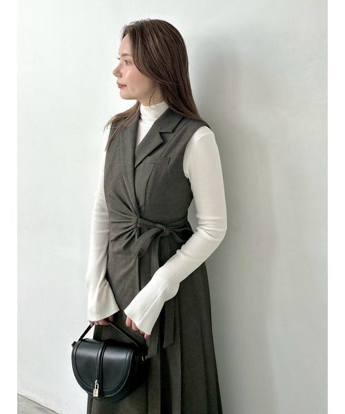 セール】Sustainableサイドプリーツテーラードワンピース（ワンピース