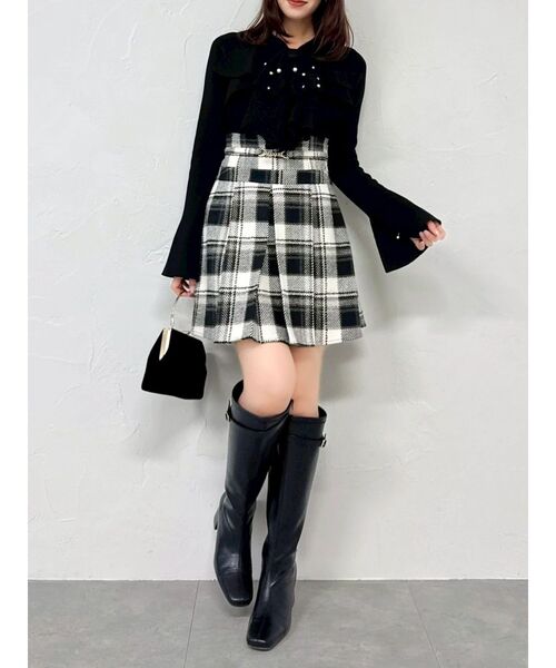 dazzlin(ダズリン)の「ラッフルタイニット(ニット/セーター・レディース・ベージュ/ブラック/グレー/オフホワイト・FREE)」の17枚目の写真