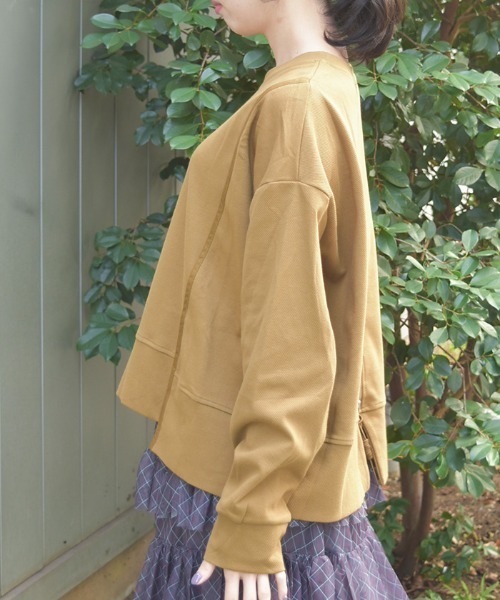axes femme(アクシーズファム)の「バックジッププルオーバー(Tシャツ/カットソー・レディース・ブラック/チャコール/マスタード・FREE)」の5枚目の写真