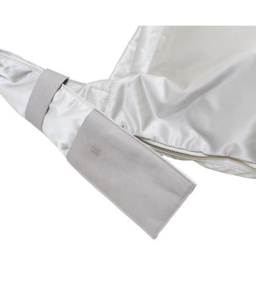 yorozu（ヨロズ）の「yorozu CO-TECH BOND SASH SHOULDER NO2 ARCHIVE EDITION (111YZ141)（ショルダーバッグ・メンズ・ブラック/カーキ/ホワイト系その他・FREE）」の5枚目の写真