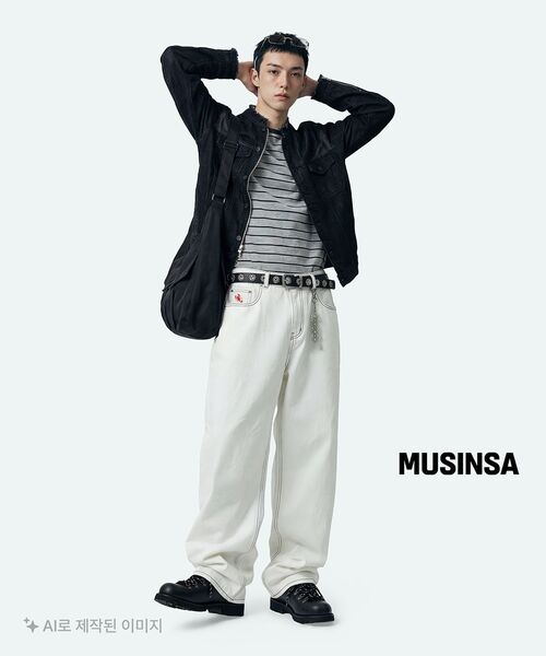 IDWS(アイドンワナセル)の「Mega Loop Hobo Bag Black(メッセンジャーバッグ・レディース・その他・OS)」の5枚目の写真