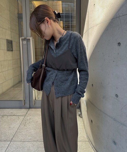 nananamoe(ナナナモエ)の「lettering mohair knit cardigan(ニット/セーター・レディース・チャコールグレー/アイボリー/ベージュ・FREE)」の5枚目の写真