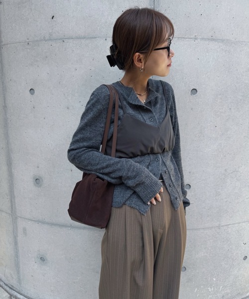 nananamoe(ナナナモエ)の「lettering mohair knit cardigan(ニット/セーター・レディース・チャコールグレー/アイボリー/ベージュ・FREE)」の9枚目の写真