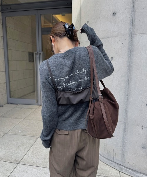 nananamoe(ナナナモエ)の「lettering mohair knit cardigan(ニット/セーター・レディース・チャコールグレー/アイボリー/ベージュ・FREE)」の10枚目の写真