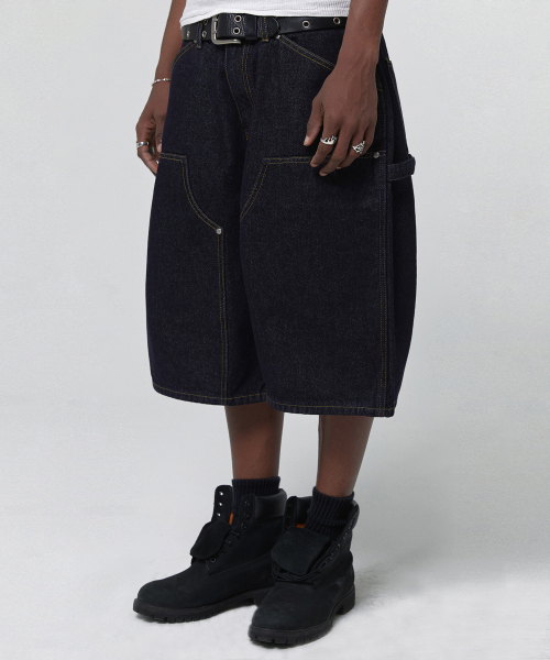 suade（スエード）の「CONTOUR DOUBLE KNEE SHORTS [RAW INDIGO]（その他パンツ・レディース・その他・SMALL/LARGE）」の3枚目の写真