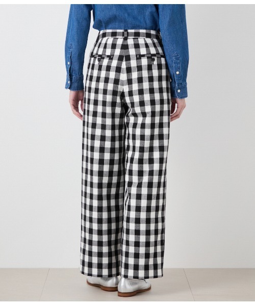NEWYORKER（ニューヨーカー）の「ギンガムチェッククロス ワイドパンツ（その他パンツ・レディース・ホワイト×ブラック・11号/9号）」の4枚目の写真