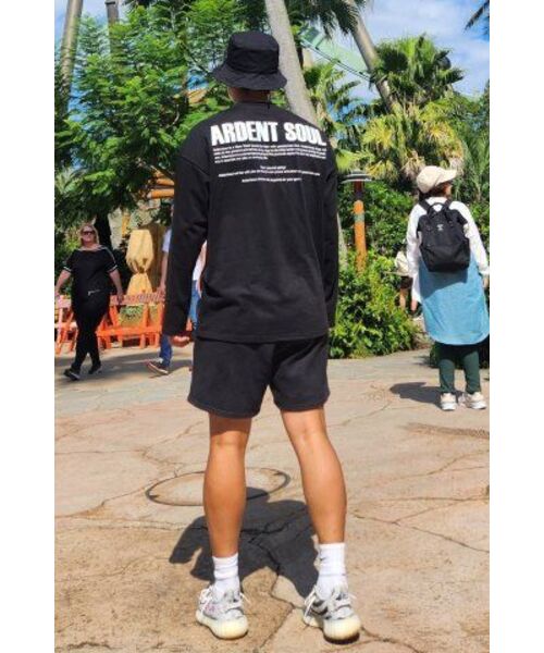 ARDENTSOUL(アーデントソウル)の「アダント、シグネチャーバックロゴセミオーバーフィット長袖Tシャツ(ブラック)(Tシャツ/カットソー・メンズ・その他・XX-LARGE)」の17枚目の写真