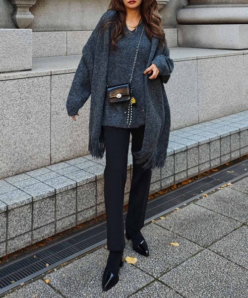 esutoreja（エストレジャ）の「Vネックニット×スカーフ（ニット/セーター・レディース・レッド/ベージュ/チャコール・FREE）」の21枚目の写真