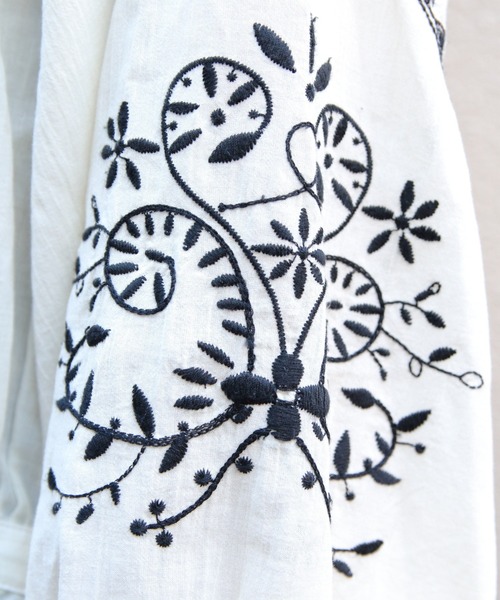 THE SHINZONE（ザ　シンゾーン）の「THE SHINZONE/シンゾーン　刺繍ブラウス　EMBROIDERED BLOUSE　26SMSBL09（シャツ/ブラウス・レディース・ブラック/ナチュラル・FREE）」の21枚目の写真