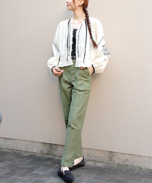 THE SHINZONE（ザ　シンゾーン）の「THE SHINZONE/シンゾーン　刺繍ブラウス　EMBROIDERED BLOUSE　26SMSBL09（シャツ/ブラウス・レディース・ブラック/ナチュラル・FREE）」の13枚目の写真