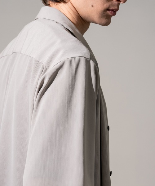 CITY TOKYO(シティトウキョウ)の「【CITY TOKYO/シティートーキョー】Air pleats リラックスS/Sシャツ(シャツ/ブラウス・メンズ・ダークグレー/ライトベージュ/サックスブルー・1/2)」の15枚目の写真