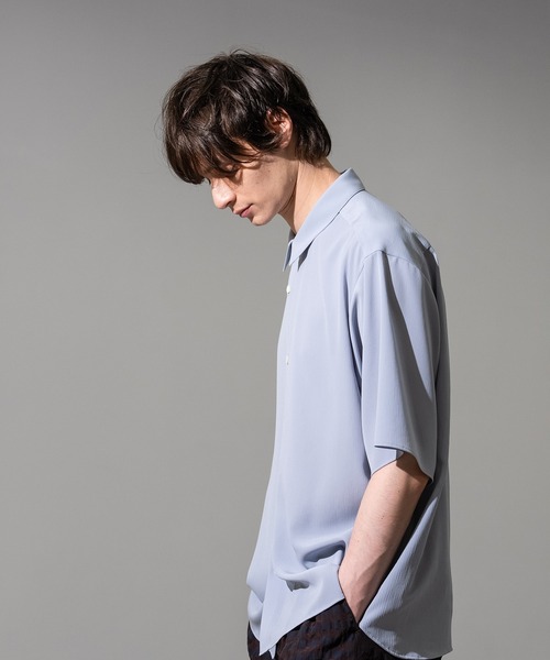 CITY TOKYO(シティトウキョウ)の「【CITY TOKYO/シティートーキョー】Air pleats リラックスS/Sシャツ(シャツ/ブラウス・メンズ・ダークグレー/ライトベージュ/サックスブルー・1/2)」の20枚目の写真