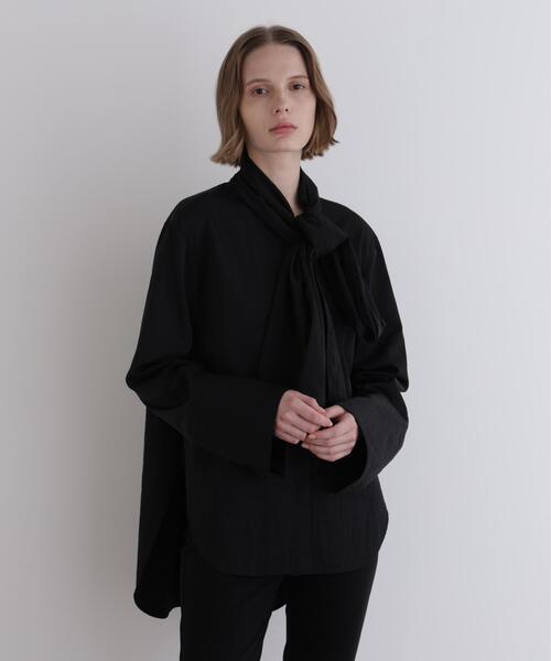 LE PHIL（ルフィル）の「コンパクトナイロンボウタイブラウス（シャツ/ブラウス・レディース・ピンク/ブラック・F）」の16枚目の写真