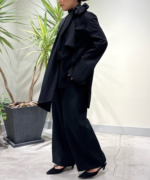 LE PHIL（ルフィル）の「コンパクトナイロンボウタイブラウス（シャツ/ブラウス・レディース・ピンク/ブラック・F）」の4枚目の写真