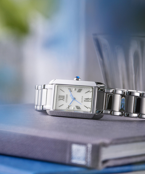 CITIZEN（シチズン）の「CITIZEN L SQUARE Collection EW5620-55A Silver（アナログ腕時計・レディース・シルバー・FREE）」の5枚目の写真