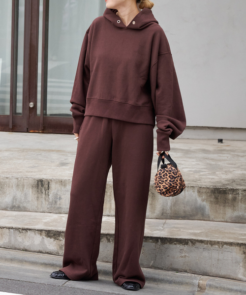 OUTDOOR PRODUCTS（アウトドアプロダクツ）の「GOAT 別注スウェットワイドパンツ（スウェットパンツ・レディース・ブラウン/グレー/チャコールグレー・MEDIUM/SMALL）」の19枚目の写真