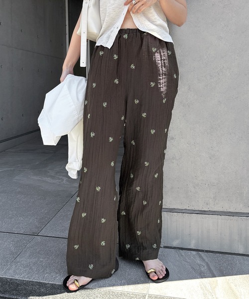 andme(アンドミー)の「【新色追加】小花柄シアーワイドパンツ(その他パンツ・レディース・アイボリー/ブラック/ブラウン・M/L)」の12枚目の写真