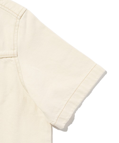 Levi's(リーバイス)の「Levi's/リーバイス ローガン ショートスリーブ デニムシャツ(シャツ/ブラウス・レディース・ホワイト・XS/S/M)」の7枚目の写真