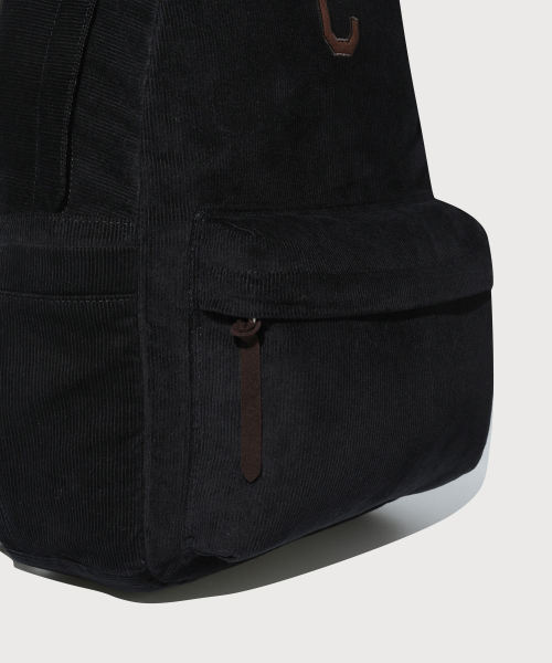 COVERNAT（カバーナット）の「Cロゴ コーデュロイ バックパック ブラック（バックパック/リュック・レディース・その他・FREE）」の6枚目の写真