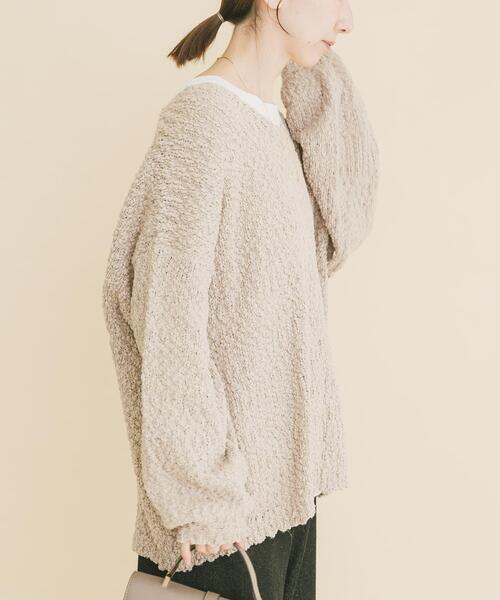 ITEMS URBANRESEARCH（アイテムズ アーバンリサーチ）の「『イージーケア』インナーセットＶネックニット（ニット/セーター・レディース・ブラック/オフホワイト/ベージュ・FREE）」の20枚目の写真