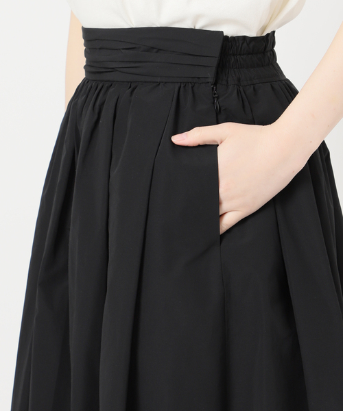 JOURNAL STANDARD（ジャーナルスタンダード）の「メモリータフタボリュームスカート（スカート・レディース・ブラック/ホワイト・FREE）」の19枚目の写真