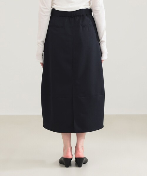 Demi-Luxe BEAMS(デミルクス ビームス)の「ベルテッド コクーン スカート(スカート・レディース・アッシュブラウン/ネイビー・36/38)」の22枚目の写真