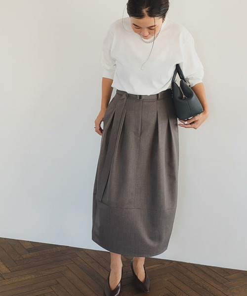 Demi-Luxe BEAMS(デミルクス ビームス)の「ベルテッド コクーン スカート(スカート・レディース・アッシュブラウン/ネイビー・36/38)」の2枚目の写真