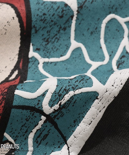 KRIFF MAYER(クリフメイヤー)の「【接触冷感・吸水速乾・毛玉防止】スヌーピープリントT(サーフ)(Tシャツ/カットソー・メンズ・チャコール/オフホワイト/ライトグリーン/ネイビー/イエロー・X-LARGE/LARGE/MEDIUM)」の14枚目の写真